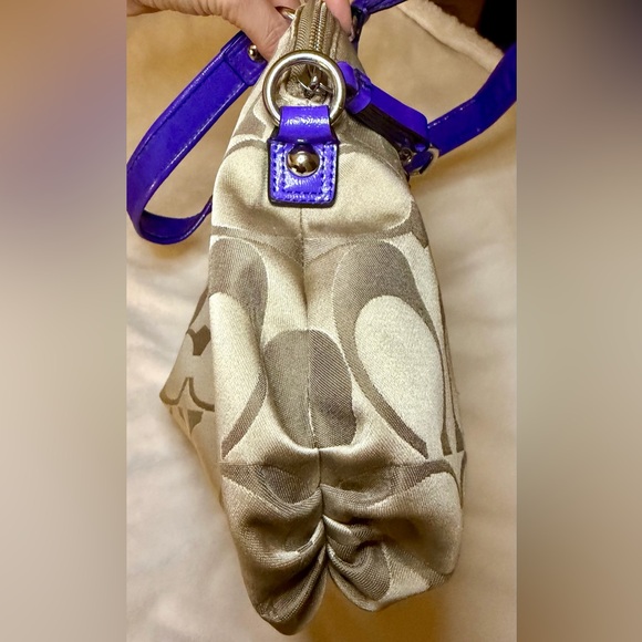 Coach Poppy Signature C Crossbody Bag RARE - Picture 11 of 13